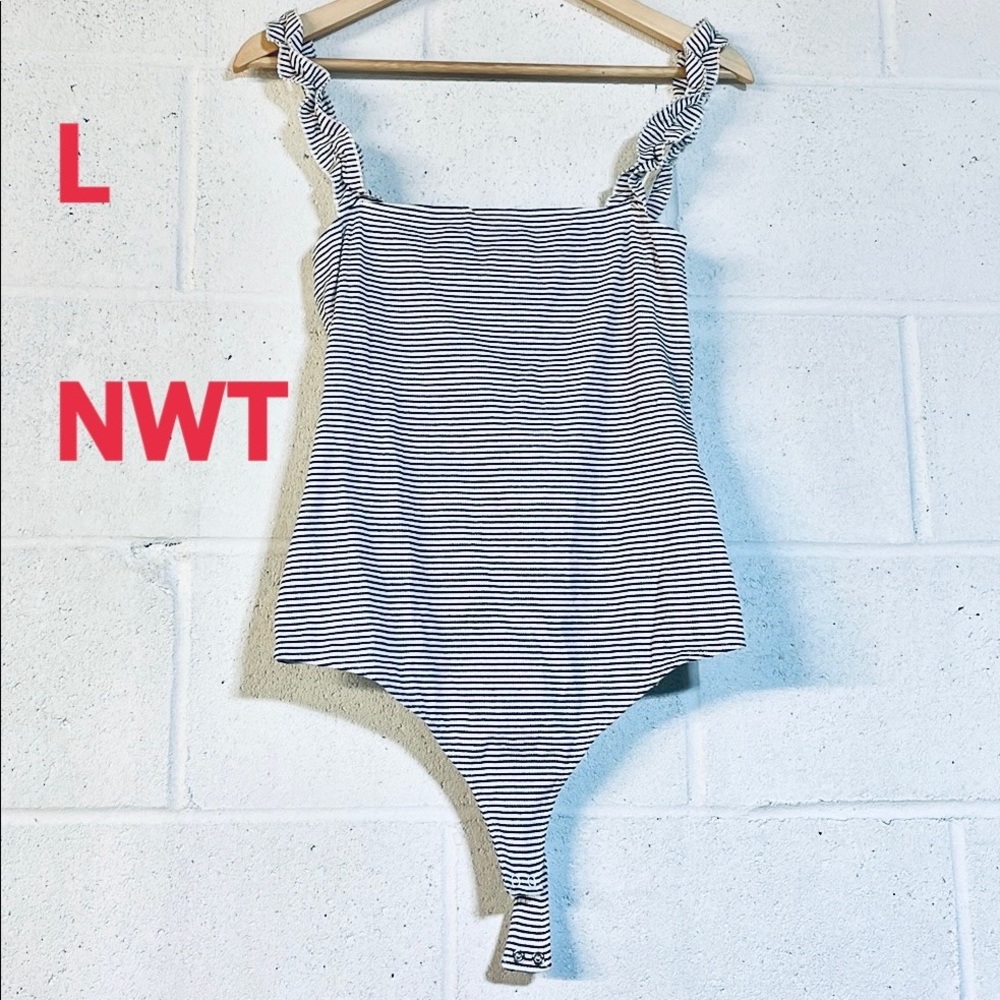 NWT (L) striped ruffle strap double square thong bodysuit by LBB